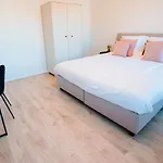 Maison De Juelle *