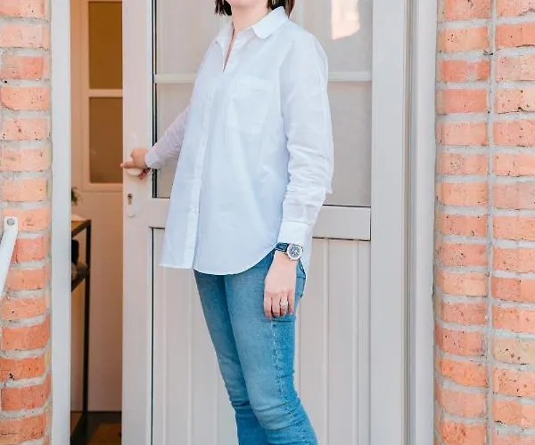 Maison De Juelle ميدل كيرك