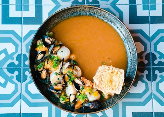 Maison De Juelle ميدل كيرك